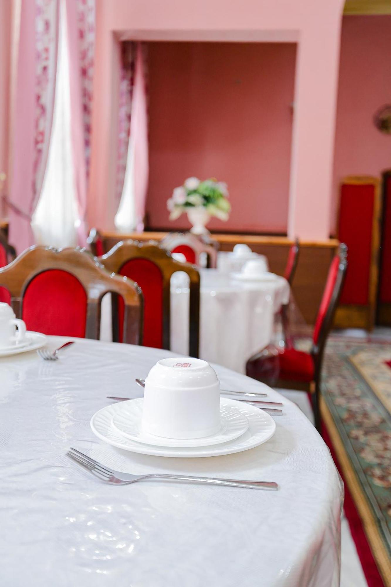 Yangi Sharq Hotel Szamarkand Kültér fotó
