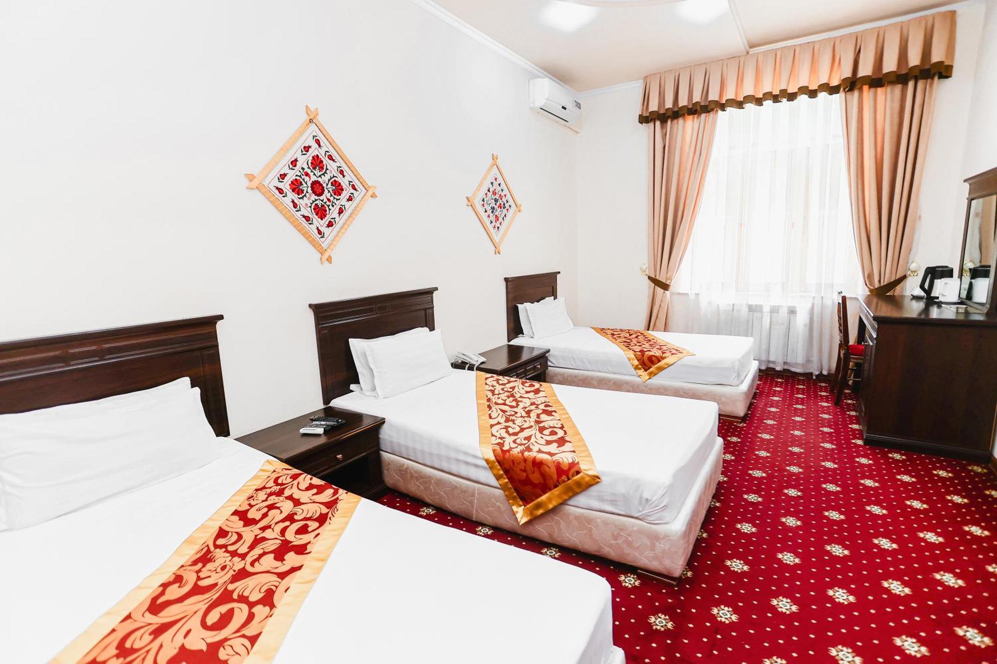 Yangi Sharq Hotel Szamarkand Kültér fotó