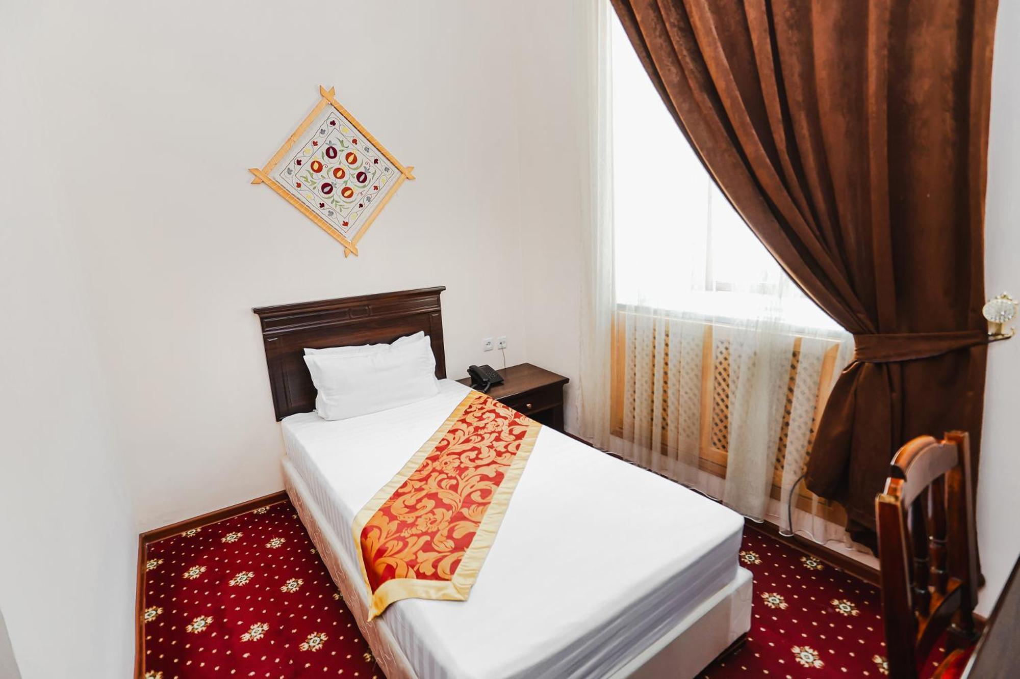 Yangi Sharq Hotel Szamarkand Kültér fotó