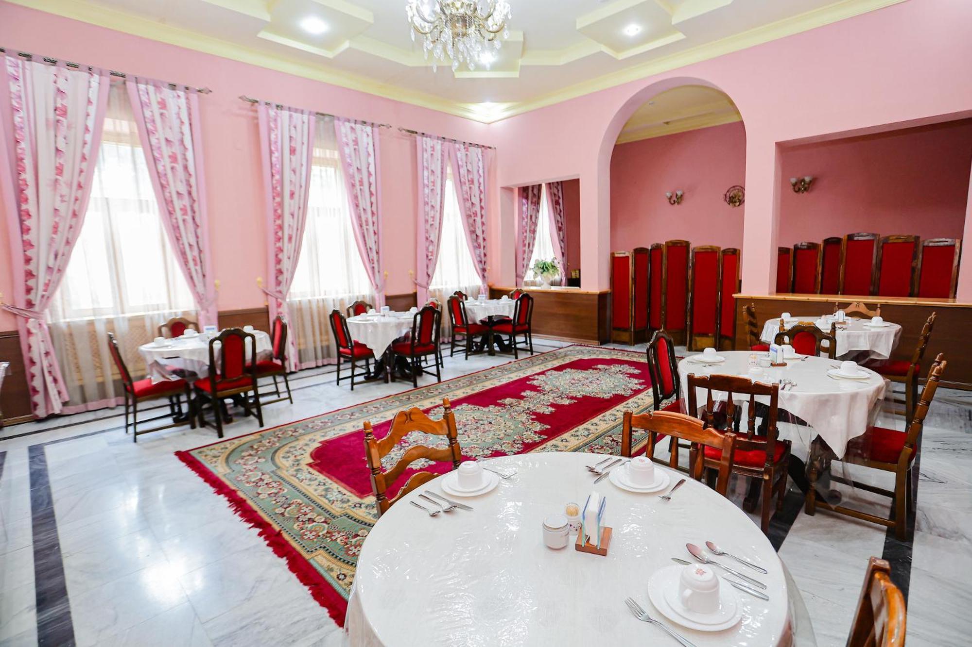 Yangi Sharq Hotel Szamarkand Kültér fotó