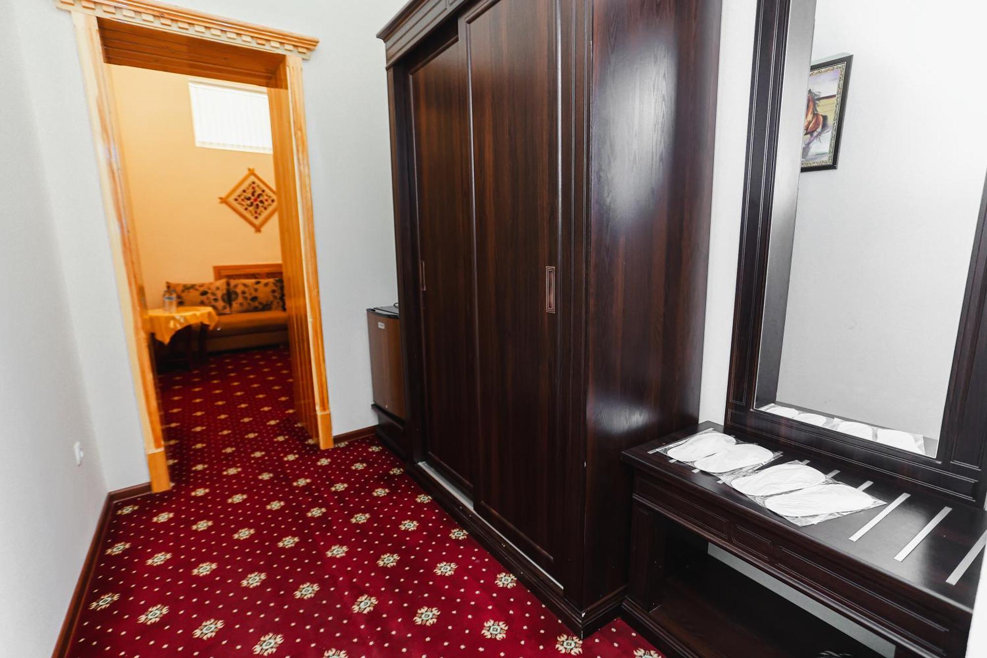 Yangi Sharq Hotel Szamarkand Kültér fotó